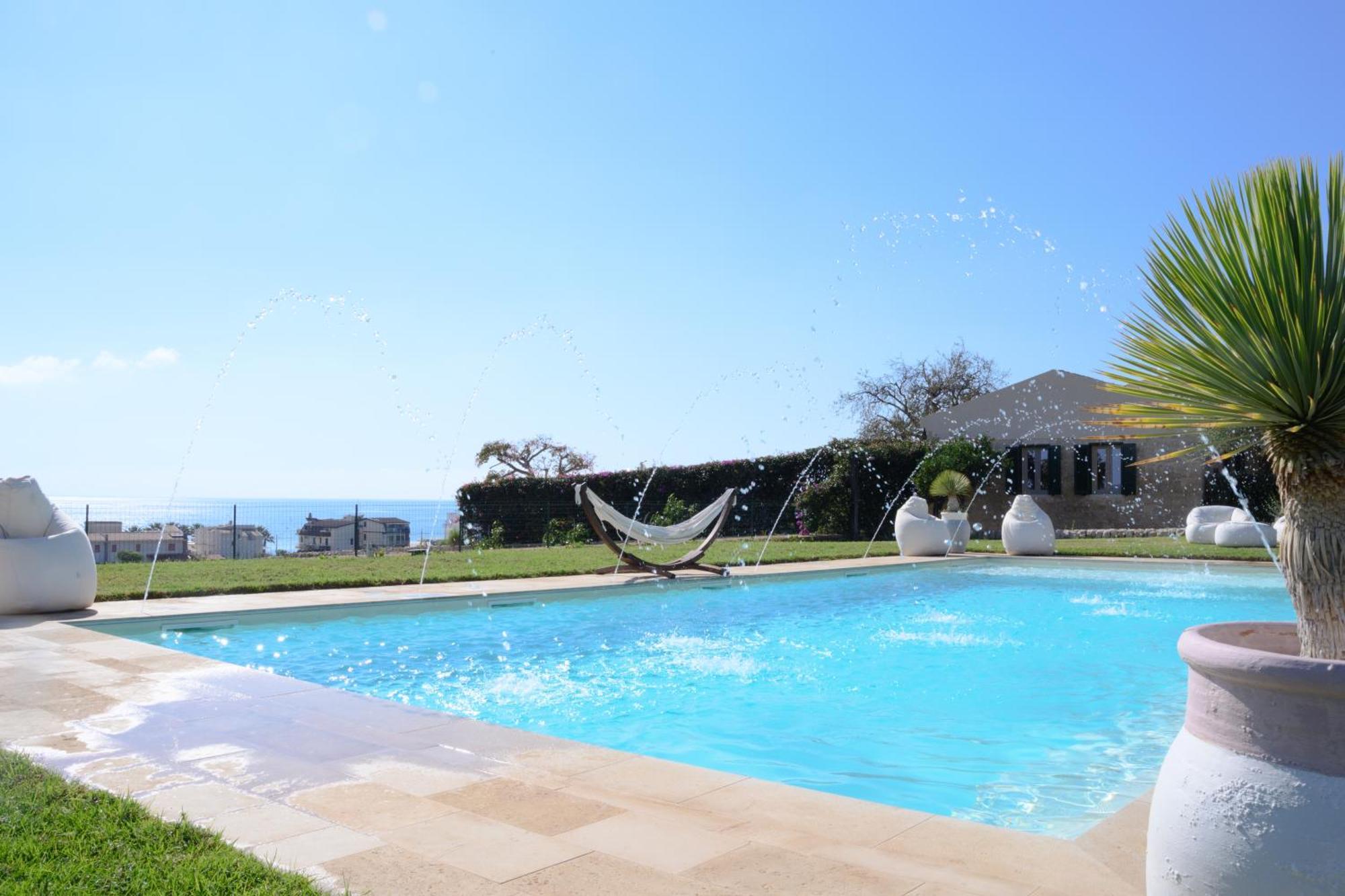 Poggio Leano Boutique Hotel Донналуката Экстерьер фото