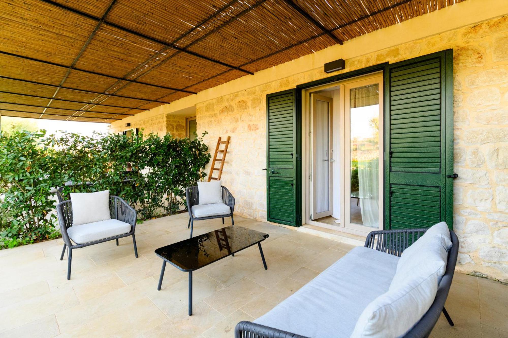 Poggio Leano Boutique Hotel Донналуката Экстерьер фото
