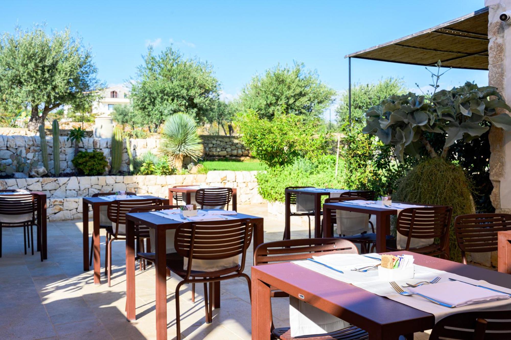 Poggio Leano Boutique Hotel Донналуката Экстерьер фото