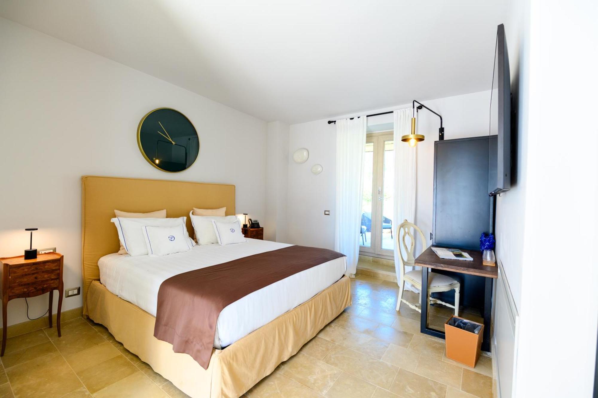 Poggio Leano Boutique Hotel Донналуката Экстерьер фото
